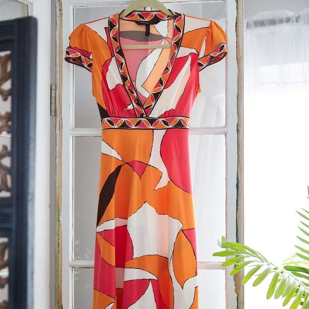 BCBGMAXAZRIA